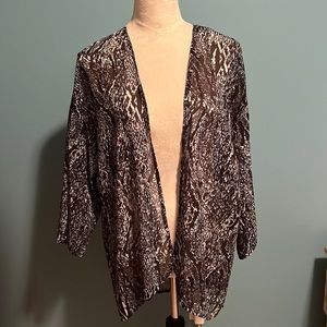 Cover up Black, light blue & cream